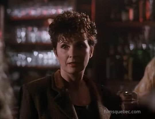 Dorothée Berryman (Juliet) dans le suspense policier angloquébécois "Back Stab" (Jim Kaufman, 1990) - Capture d'écran ©filmsquebec.com